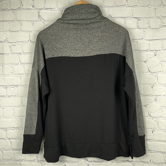 TEREZ black & metallic grey long sleeve mock neck lightweight sweater, size S - Picture 3 of 11
